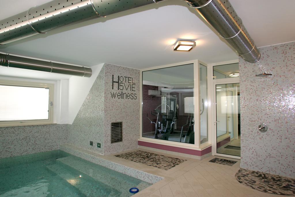 Hotel 5 Vie Almenno San Salvatore Exterior photo